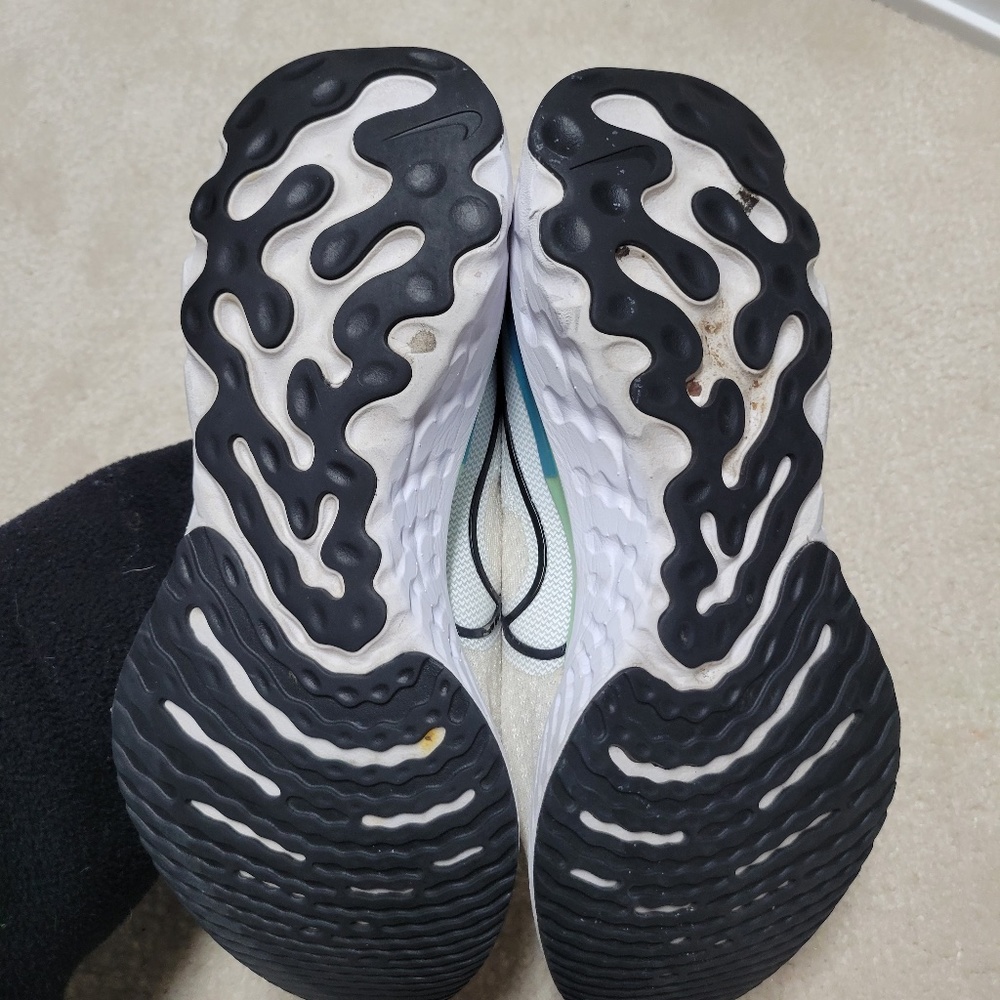 Pre-Owned Nike React Infinity 3 Running Shoes - image 3